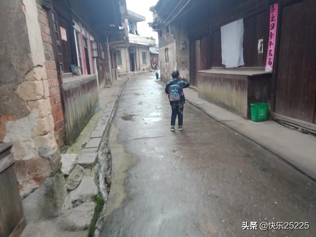 如何看待如今农村“空村”现象？