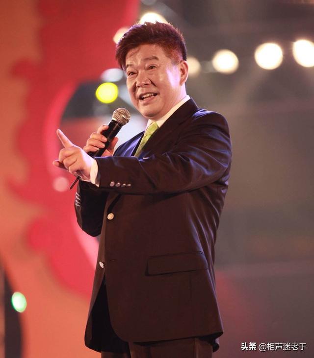 侯耀文为什么分别收奇志,郭徳纲为徒?