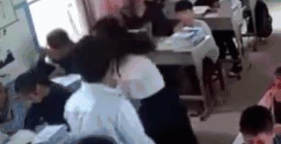 如何對待上課故意搗亂的孩子 學生上課不聽話搗亂怎么辦(圖1) 如何對待上課故意搗亂的孩子 學生上課不聽話搗亂怎么辦(圖1)