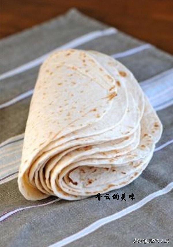 月入九万的狗走红:如何看待网红轻松月入数十万，白领熬夜加班月薪几千？
