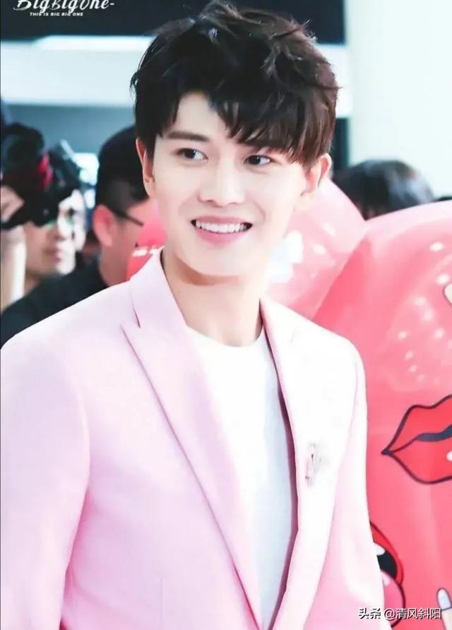 微信网名男生成熟稳重三个字:说一说，你心中既帅又有演技的男<a href=https://maguai.com/list/19-0-0.html target=_blank class=infotextkey><a href=https://maguai.com/list/19-0-0.html target=_blank class=infotextkey>演员</a></a>排行榜