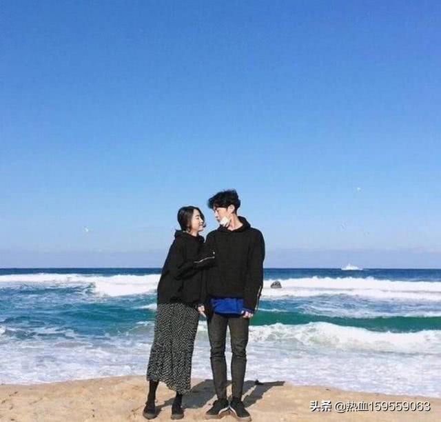 和一个刚认识的男生怎么愉快聊天还能暗示喜欢
