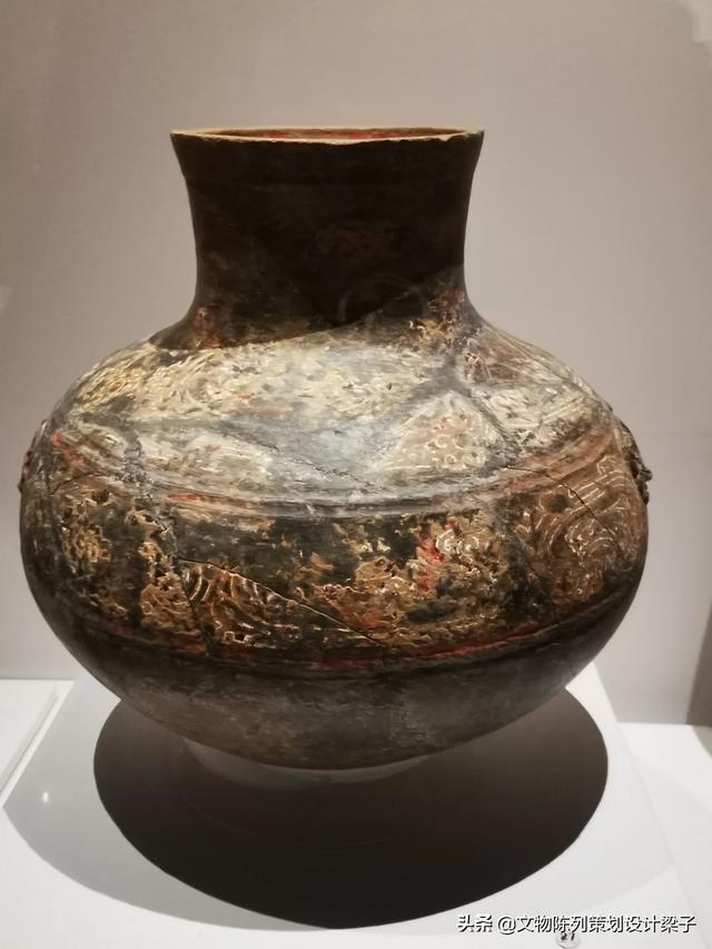 秦陵地宫:秦始皇陵地宫结构是什么样的？靠什么支撑庞大内部空间的？
