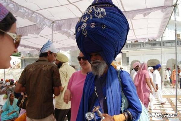 印度人为什么用头巾把脑袋包那么严实?