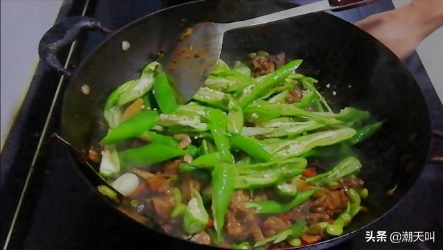 炒菜不好吃不入味不知道放什么调料怎么办？