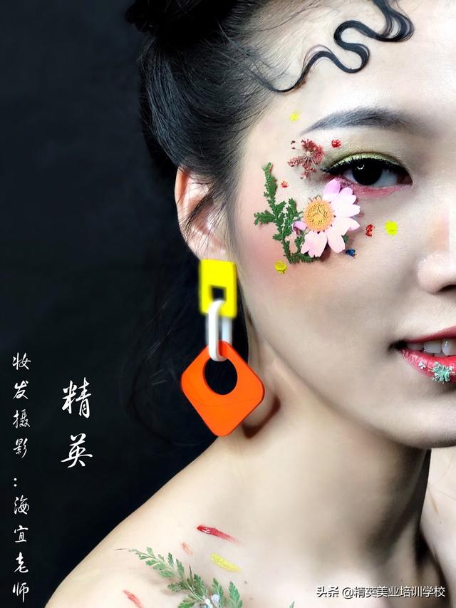 学化妆哪个学校比较好？