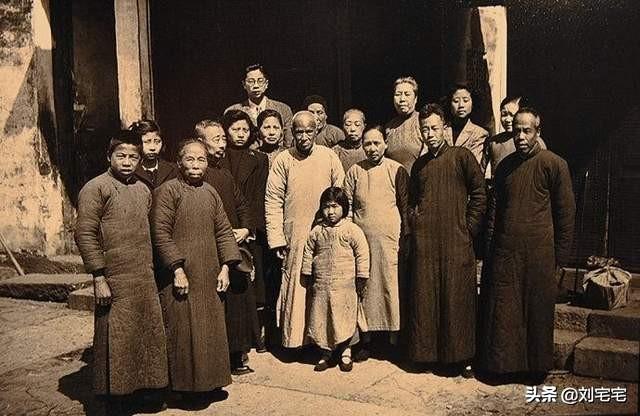 周海婴简介:为什么周海婴作为鲁迅的儿子，没有从文，反而成了科技工作者？