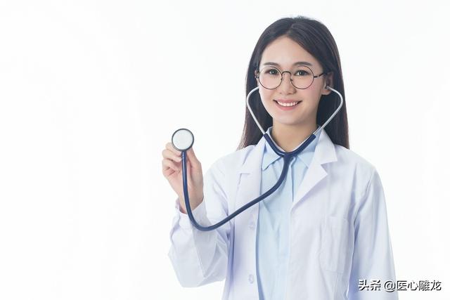 秋季鼻孔干燥出血:天气较干宝宝爱流鼻血怎么办？