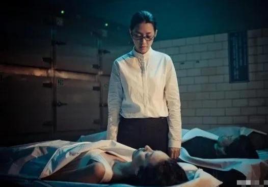 香婆灵异事件真相:尸体在火化时，为什么会发出“惨叫”，还会坐起来？