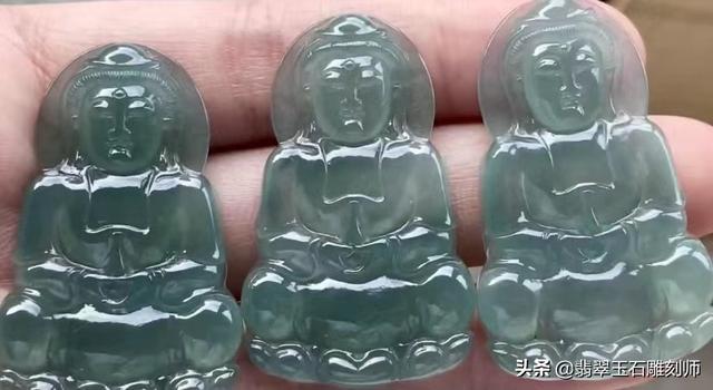 古董手镯图片,这镯子是啥种的，能值多少钱？