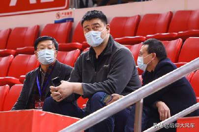 宠物回国免隔离:亚洲杯开赛在即，杜锋带中国男篮出战，回国后要不要隔离28天？