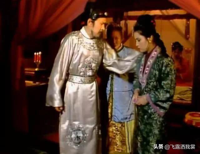 千金佣人:《红楼梦》里贾府怎么请那么多佣人，在那个年代有必要吗