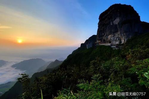 雩山山脉是江西主山脉中重要的一环而关于雩山山脉你了解多少呢