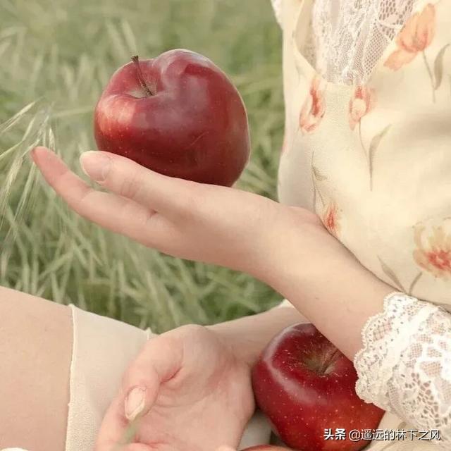 适合发<a href=https://maguai.com/list/256-0-0.html target=_blank class=infotextkey>朋友圈</a>的短句子和图片:<a href=https://maguai.com/list/256-0-0.html target=_blank class=infotextkey>朋友圈</a>你最喜欢的句子是什么？