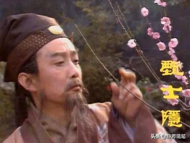 《红楼梦》中“红”、“楼”、“梦”三字分别是什么意思？连起来又该如何解释？