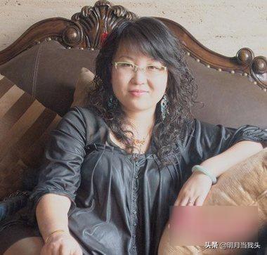 一个50岁的单身女人在没有经济来源时该怎么办