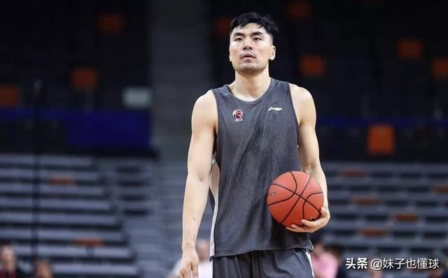 打球只是爱好，“二哥”李晓旭家里究竟多有钱？插图63