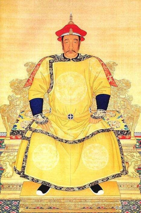 清朝作为中华王朝的一个朝代,他们的帝王姓啥？