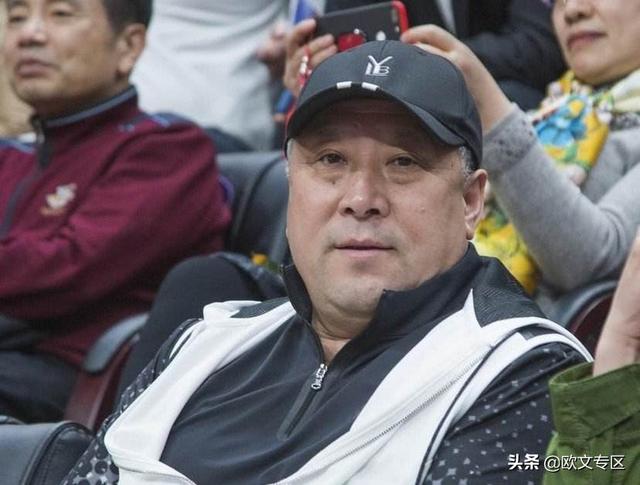 顾俊老公:国羽就统治力而言林丹、风云组合、葛菲顾俊谁在自己领域更强？
