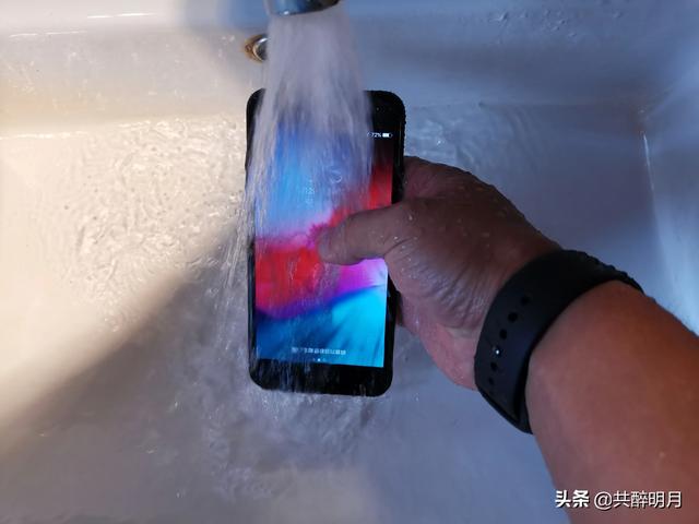 苹果7p系统升级14.3怎么样(升级后用起来会卡吗)