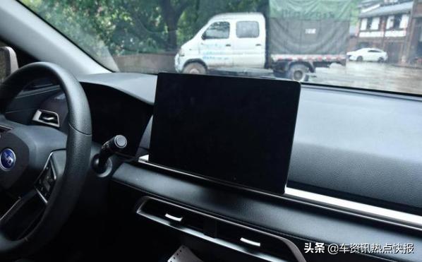 比亚迪2座电动汽车，坐标北京想买一台新能源车上下班代步，比亚迪e2怎么样？