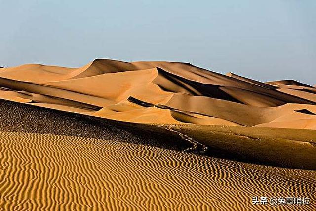 沙漠的沙能不能用于建筑，河道采沙监管严格，建材沙子越来越贵，为什么大家不去沙漠采沙