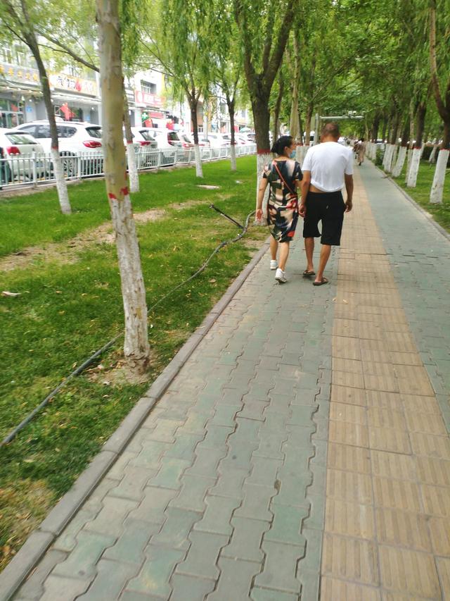 70岁老人微信昵称:七十岁以上的老人还要找老伴吗