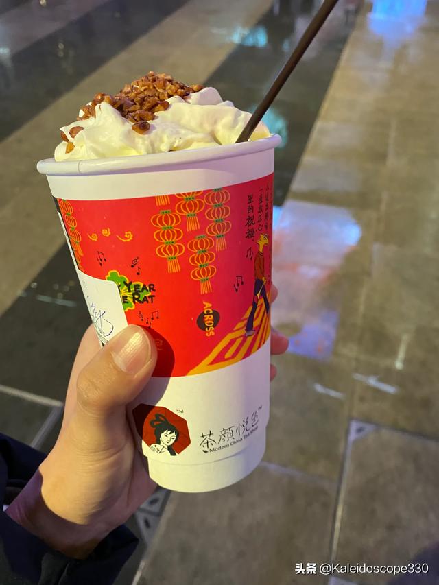 女生为什么喜欢喝奶茶