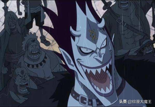 海贼王中莫利亚到底是怎样在顶上战争中逃过明哥的追捕的