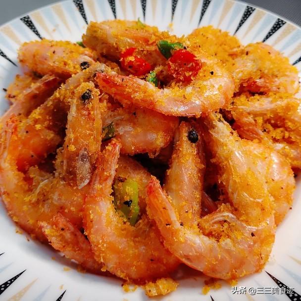 饭店大厨教你正确做油焖大虾，烹饪虾有什么方法好吃有味道