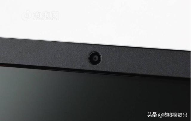 夫妇拍摄灵异事件:为什么电脑不设计后置摄像头？