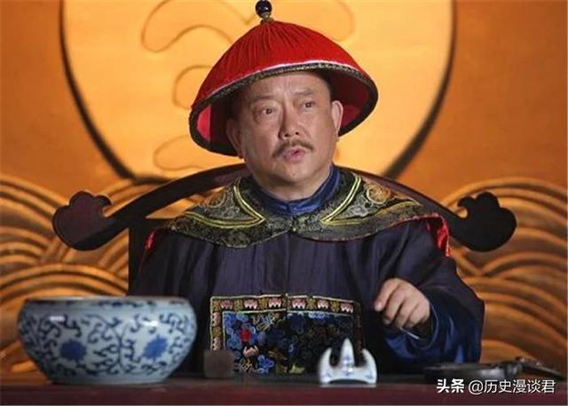 杨惠妍的老公:当了七次中国女首富，却异常低调，她到底长什么样？