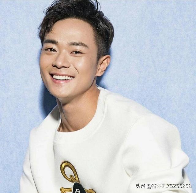 如果翻拍我和僵尸有个约会你觉得谁来演况天佑马小玲最合适