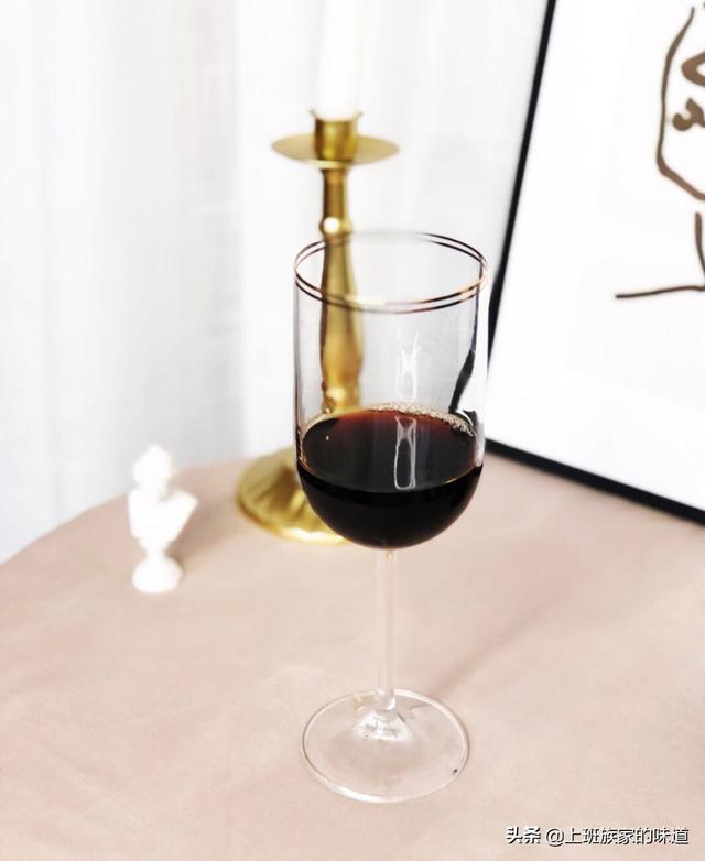 西拉葡萄酒口感，正宗红酒什么口感？如何鉴定好的红酒？