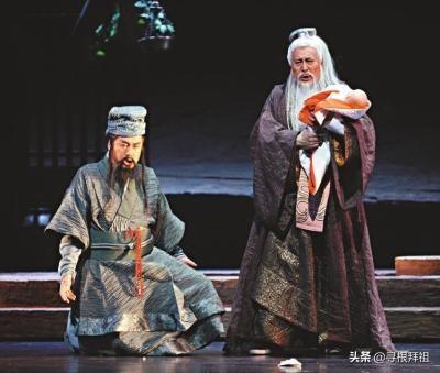 赵氏孤儿案:《赵氏孤儿案》屠岸贾是为哪位国君背锅？