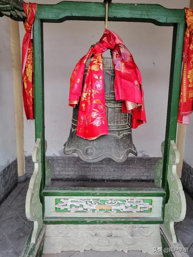 上海南汇斗殴视频:上海南汇酒吧斗殴视频 重新开放后的“今日景区”，请晒晒你拍摄的美图？