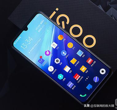 推荐一款流畅,续航,信号都比较好的手机？