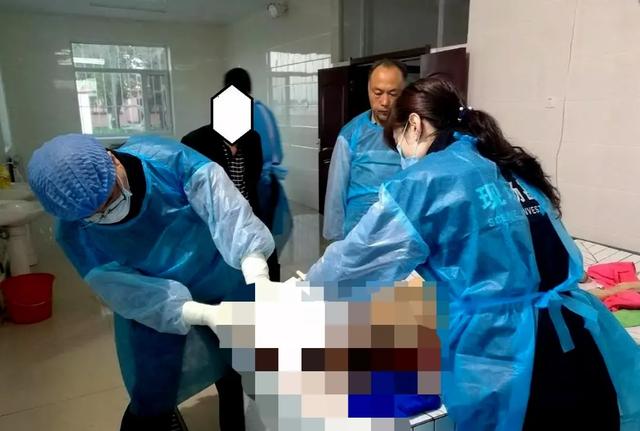 巨人观恐怖大全:法医对高度腐败的尸体（巨人观）是如何处理的，需要剖开尸体吗？