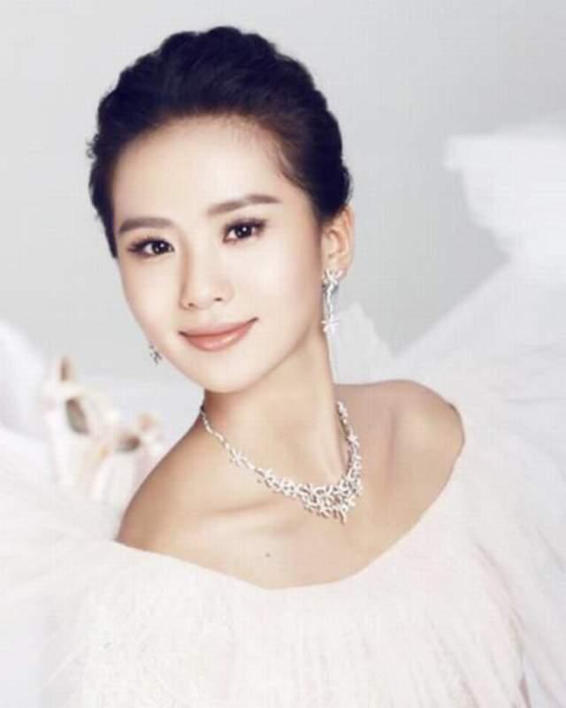 中国最美最漂亮的回族女明星都有谁？