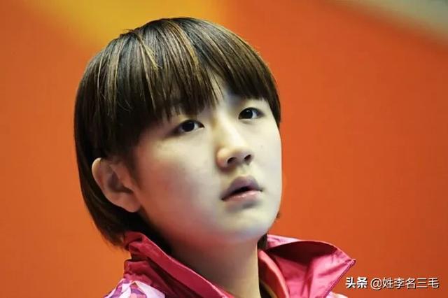 虹桥一姐是谁:上海虹桥一姐为什么每次都能和明星合照？