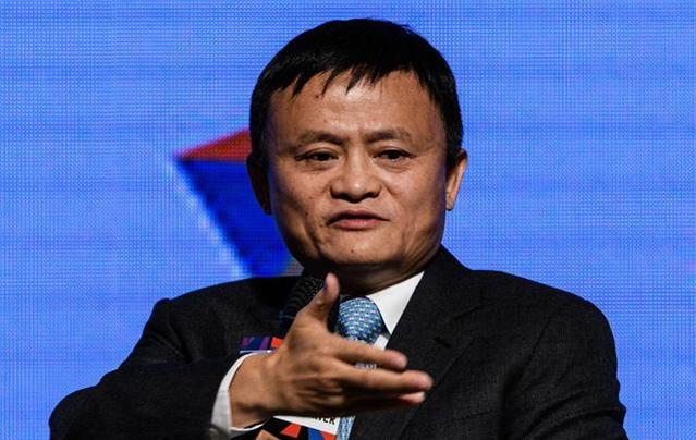 马云高调打出“王炸”,花呗借呗将被大规模关闭,欠的钱要还吗？
