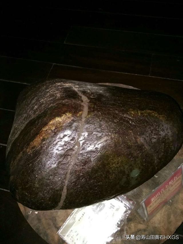 新疆和田玉什么料最好,和田玉是不是密度越高越好？