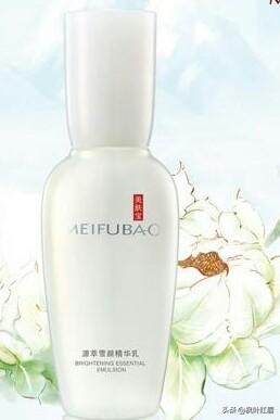 有美白功能的精华可以搭配什么功能性的水乳呢？