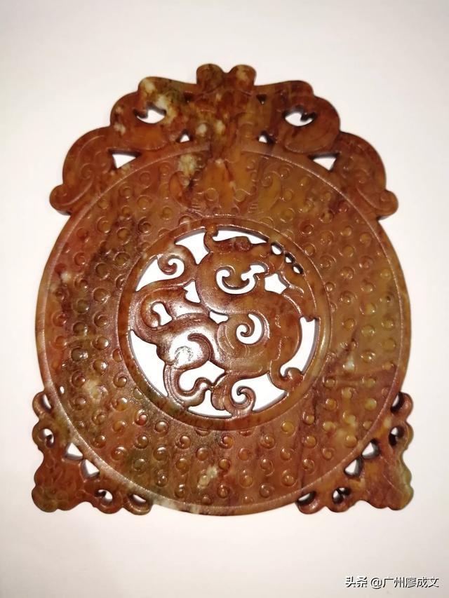 如何看一块玉值不值钱,买了一块玉，大家看看是什么料值多少钱？