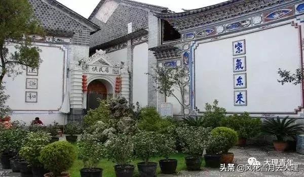 白族的资料:云南白族是因为皮肤白得名吗？