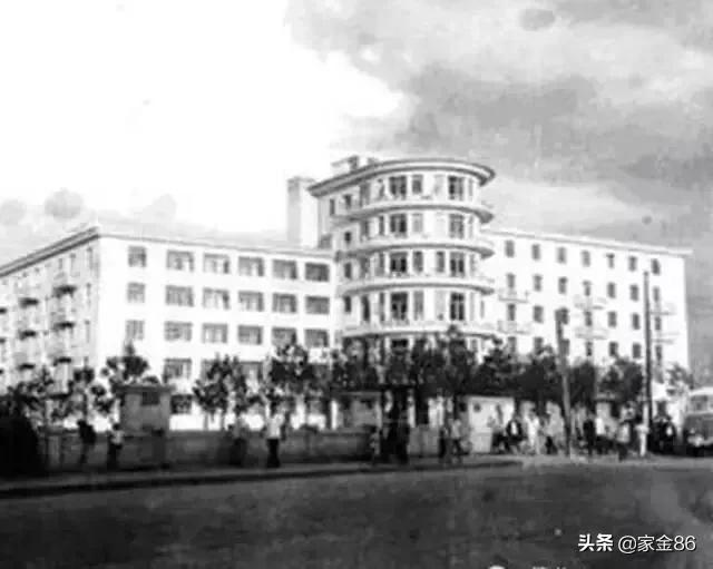 雷阿幼朵:哪些歌是描写你家乡的呢？