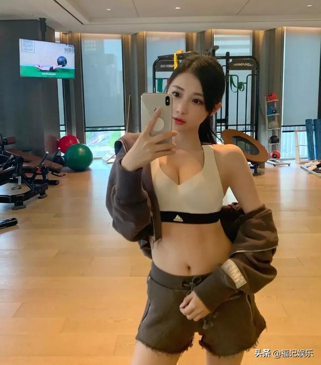 7月27日潘玮柏突然结婚,大家有啥看法？