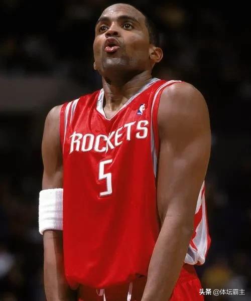 艾尔哈灵顿姚明:艾尔 哈灵顿 NBA中有实力却从未入选过全明星，你最先想到的球员是谁？