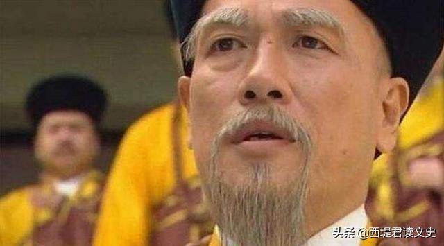 乔峰（萧峰）一天饭也没要过，怎么当上的丐帮帮主？
