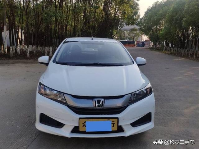 头条问答- 本田思域二手车值得买吗？(11个回答)